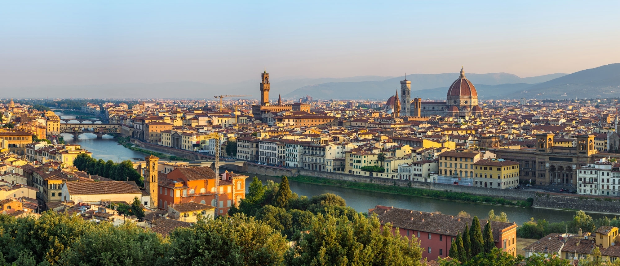 Luxury Car Hire in Florence